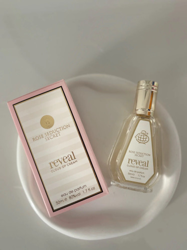 عطر ادکلن ویکتوریا سکرت تیس کرم کلاود(کریم کلود) فرگرانس ورد | Victoria’s Secret Tease Crème Cloud (Rose Seduction Secret Reveal Cloud Of Cream(Rose Seduction Secret Reveal ) حجم 50 میل(شرکتی)