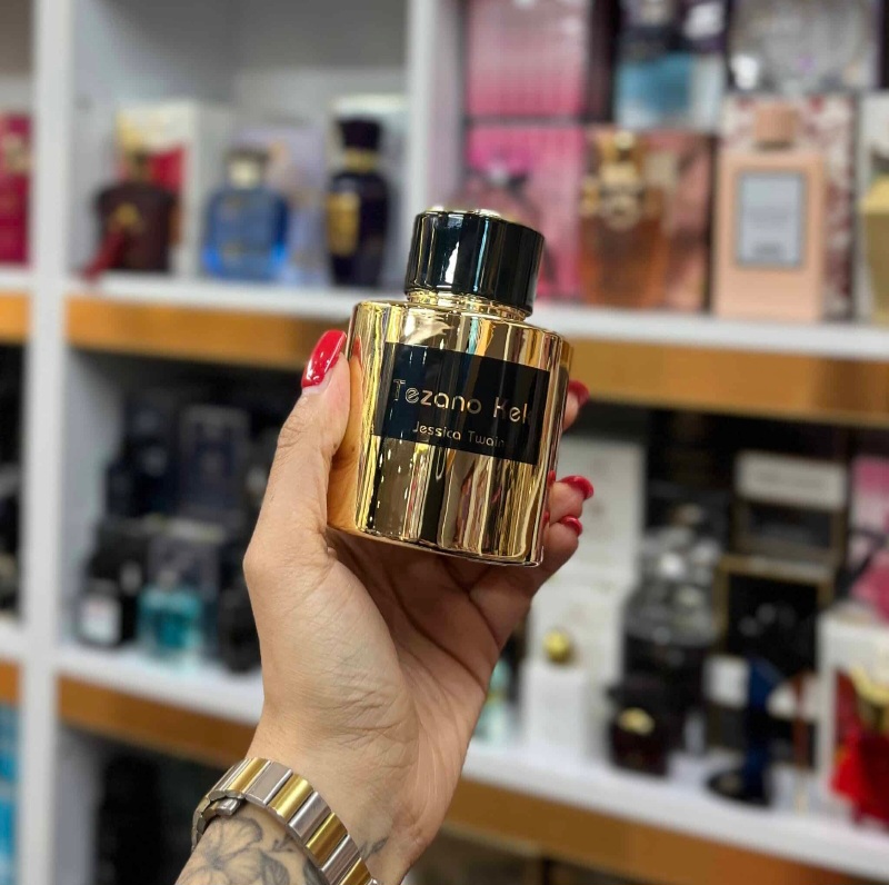 عطر ادکلن تیزیانا ترنزی کیرکه (جسیکا تویین) | Tiziana Terenzi Kirke (Jessica Twain) حجم ۱۰۰ میل(شرکتی)